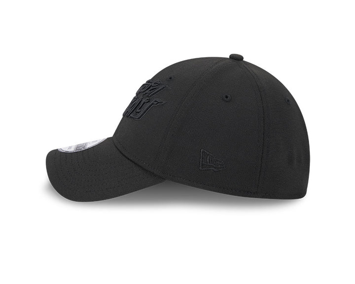 Rays New Era City Connect Black on Black Flames 39Thirty Flex Fit Hat