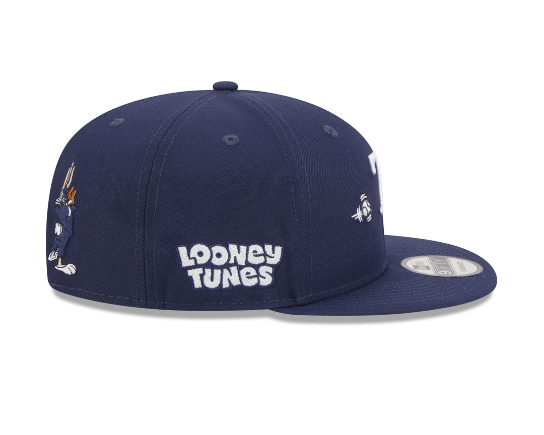 Rays New Era Navy Looney Tunes Bugs Bunny 9Fifty Snapback Hat